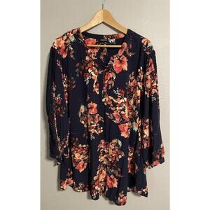 Torrid Womens Tunic 5X Navy Floral Rayon Y Neck Crochet Shoulders Modern Boho